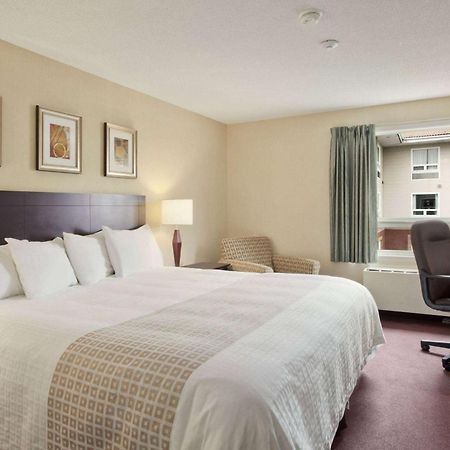 Travelodge Hotel By Wyndham Sudbury Kültér fotó
